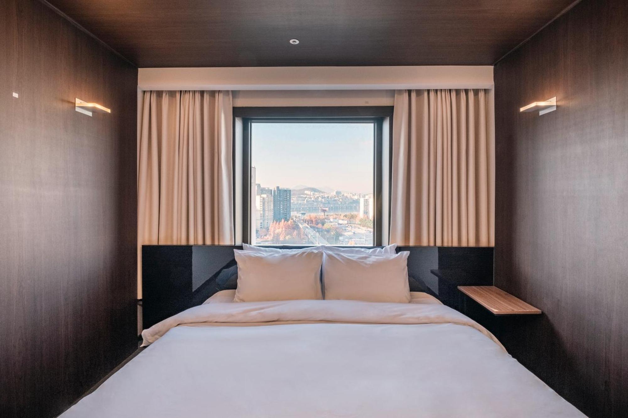 The Riverside Hotel Seoul Exteriör bild